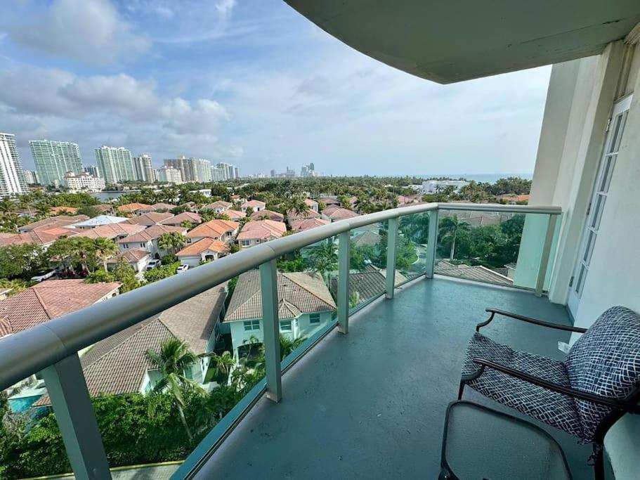 Sunny Isles Beach Spacious Apartment Exterior foto