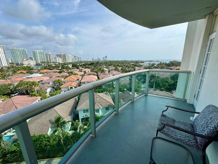Sunny Isles Beach Spacious Apartment Exterior foto